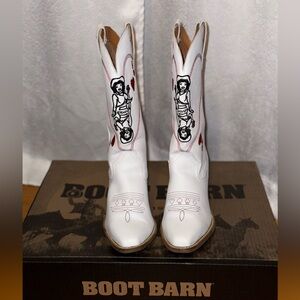 Real Leather Queen of Hearts Cowboy Boots